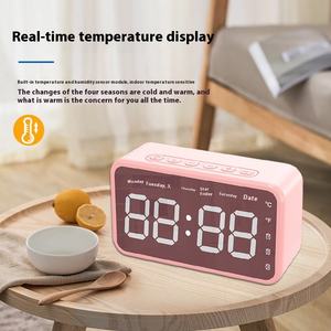 2025 Retro multifuncional reloj despertador Pantalla de temperatura inalámbrica <span class=keywords><strong>para</strong></span> BT Mini Audio reproductor de música RGB LED <span class=keywords><strong>altavoces</strong></span> - Product Image 2