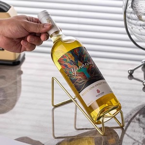 Estante para vinos Wanarday, soporte para botellas de 750 ml de alambre de hierro delgado para decoración del hogar y exhibición en fiestas - Product Image 1