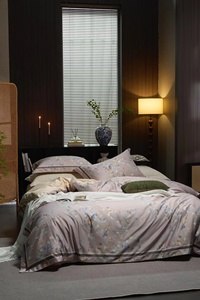 Ensemble de couette en tissu imprimé en coton moderne avec housse de couette et taie d'oreiller à motif de dessin animé - Product Image 5