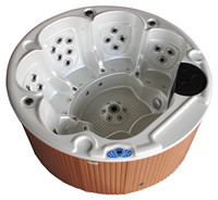 Baignoires de massage rondes européennes autoportantes en acrylique, de luxe, écologiques et modernes, pour 6 personnes, idéales pour les grands espaces extérieurs et les jardins.