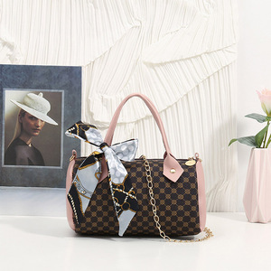 Venta al por mayor directa de fábrica: Bolsos de hombro con cadena para mujer, bolsos tote para mujer, bolsos de diseñador. - Product Image 5
