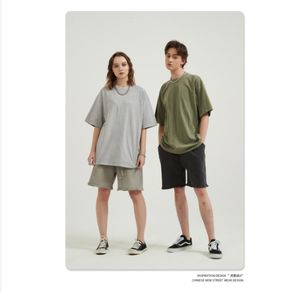 เสื้อยืดคอตตอนย้อมสีพื้นทรงโอเวอร์ไซส์ แขนสั้น คอกลม สีพื้น เสื้อยืดเจอร์ซีย์ถัก ระบายอากาศได้ดี ความยาวปกติ สำหรับผู้ชาย - Product Image 1