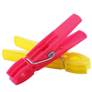 Colorido 12 piezas de <span class=keywords><strong>moda</strong></span> multifunción de alta resistencia pinzas de plástico para ropa con resortes para cocina pinzas para ropa al aire libre - Product Image 2