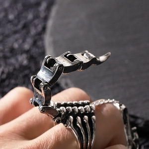Retro Scorpion Ring Evento Punk Hip Hop Hombre Descompresión Anillo abierto - Product Image 3