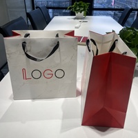 Sac en papier personnalisé de luxe avec logo de marque, imprimé sur papier couché, pour le commerce de détail, les cadeaux et l'emballage pour petites entreprises