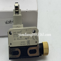 Nouveau interrupteur de fin de course en stock D4E-1A21N D4E-1B21N D4E-1C21N Fournisseur fiable Garantie d'un an DHL FEDEX UPS