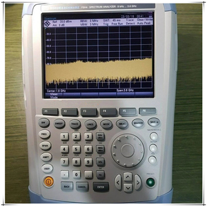 Analizador portátil R&S FSH4 Rohde & Schwarz de 4 GHz usado - Product Image 2