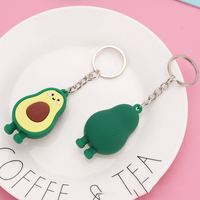 Porte-clés créatif en PVC 3D en forme de fruit de dessin animé, porte-clés mignon en forme d'avocat pour cadeau promotionnel d'entreprise