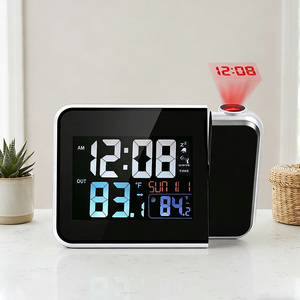 Réveil numérique à projection <span class=keywords><strong>radio</strong></span>-piloté, horloge de bureau LCD électronique avec calendrier, <span class=keywords><strong>projecteur</strong></span> rotatif à 180°, télécommande et capteur, vente en gros - Product Image 1
