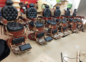 Suprimentos para barbeiro cadeira de madeira e ouro, vintage para barbeiro para homens - Product Image 4