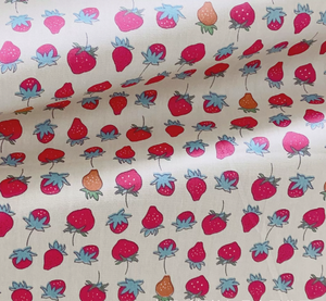Nouvelle Couverture Matelassée en Sergé 100% Coton à Imprimé Fraise Dessin Animé pour Vêtements et Literie, Vente en Gros - Product Image 4