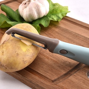 ที่ปอกผักแบบมืออาชีพ 3-in-1 ใบมีดสแตนเลส ที่ขูดผักแบบจูเลียน ที่หั่นผักอเนกประสงค์ ที่ปอกเปลือกพลาสติกอเนกประสงค์ - Product Image 3