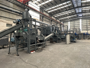 Máquina <span class=keywords><strong>de</strong></span> <span class=keywords><strong>reciclaje</strong></span> <span class=keywords><strong>de</strong></span> batería <span class=keywords><strong>de</strong></span> litio <span class=keywords><strong>de</strong></span> 500 Kg/h Equipo <span class=keywords><strong>de</strong></span> <span class=keywords><strong>reciclaje</strong></span> <span class=keywords><strong>de</strong></span> batería <span class=keywords><strong>de</strong></span> litio para computadora - Product Image 2