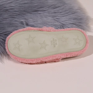Pantoufles d'hiver confortables en peluche pour intérieur/extérieur, personnalisables avec logo, nouveau design aux motifs fruités, douces, sans minimum de commande - Product Image 5