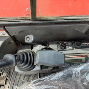 Pièces détachées pour pelle sur chenilles KX185 modèle 2023, poids opérationnel 8 tonnes : chenilles en caoutchouc, moteur, pompe, roulement, moteur électrique - Prix compétitif - Product Image 3