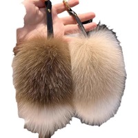 Porte-clés de voiture en fourrure de renard style forêt mignon, pendentif de sac en peluche fait main, unique et créatif pour femme