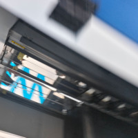 Nouvelle imprimante jet d'encre industrielle à pigments entièrement automatique avec tête Epson, impression professionnelle de cartes d'étiquettes rouleau à rouleau, encre certifiée MSDS