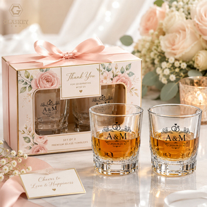 Ensemble de 2 <span class=keywords><strong>verres</strong></span> <span class=keywords><strong>à</strong></span> shot personnalisés pour mariage, <span class=keywords><strong>verres</strong></span> <span class=keywords><strong>à</strong></span> whisky gravés sur mesure avec boîte cadeau, ensemble cadeau de <span class=keywords><strong>verres</strong></span> <span class=keywords><strong>à</strong></span> shot coréens pour la tequila - Product Image 1