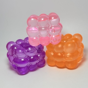 CHENXI Vente en gros Jouet anti-stress cube à récupération lente, Jouet sensoriel à presser, Jouet souple cube de glace à la maltose - Product Image 2