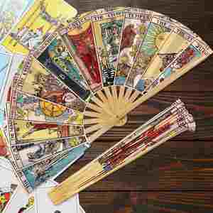 Abanico Plegable Vintage con Estampado de Tarot, Abanico de Bambú, Accesorio de Imitación Antigua para Fiestas Rave, Cosplay, Decoración del Hogar - Product Image 4