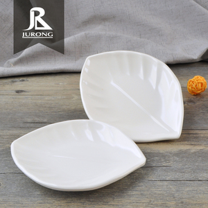 Imprimés de feuilles de banane, plaques en <span class=keywords><strong>plastique</strong></span> incassables 7 pouces, forme unique, nouveau produit 2019 - Product Image 6