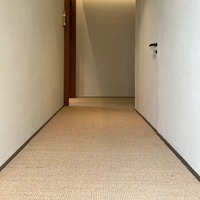 Tapis tressé rembourré en mélange de sisal et de jute de qualité supérieure, imperméable, résistant à l'huile, antimicrobien, antidérapant, texture naturelle, adapté aux animaux domestiques