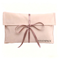 Pochette en microfibre avec logo personnalisé en relief, sac cadeau en daim avec nœud en ruban de satin pour collier, bracelet, emballage cosmétique