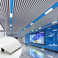 Uso de múltiples escenas de calidad superior en interiores Decoraciones de techo falso de lujo Diseños de techo