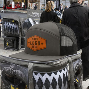 Casquette de pêche personnalisable en polyester/coton avec patch en maille, style mode, 7 panneaux, non structurée, à visière plate, type snapback ou trucker - Product Image 6