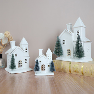 <span class=keywords><strong>Casa</strong></span> de pueblo decorativa con batería, iluminación de porcelana para Navidad - Product Image 5