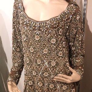 . Diseñador de elegante. Pesada. Tiempo. Kurta con Plaazo-vestido con hermosos trabajos para fiesta boda/= 2021. - Product Image 1