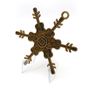 Прямая поставка оптом, недорогая металлическая вырубка, 3D-эмалированная гравированная Лазерная монета - Product Image 4