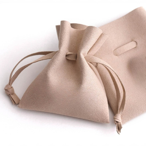 Bolsa de Embalaje de Joyería de Microfibra de Lujo para Collar, Anillo, Pendientes, Bolsa con Cordón y Logotipo Personalizado - Product Image 1