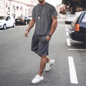 Summer Set Herren Zweiteiliges Set Jogger Set Quick Dry Mesh Kurzarm T-Shirt Benutzer definiertes Logo Zweiteiliger kurzer Herren anzug - Product Image 3