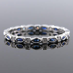 Anillo de Eternidad Q053, Plata 925, Zafiro Corte Brillante Redondo, Engaste de Canal, Anillo Fino de Boda para Mujer - Product Image 2