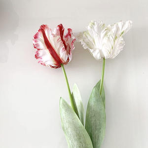 Wholesale High Quality 3D Handmade Real Feel Glue <strong>Tulips</strong> <strong>Red</strong> and Light Purple for Wedding Reception Decor - Product Image 5