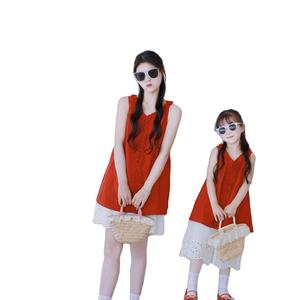 Nouvelle Arrivée Ensemble Assorti Famille Vêtements Rouges pour Petites Filles et Maman avec Volants – Vente en Gros - Product Image 4