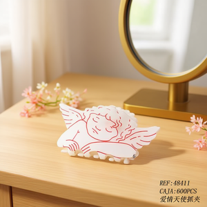 Pinza para el pelo Tianxi Angel de 6 cm, diseño de dibujos animados de plástico para mujer, Día de San Valentín - Product Image 5