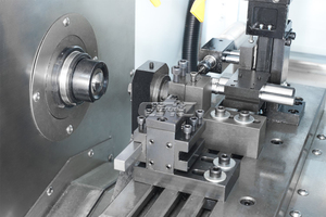 Nhà máy Trung Quốc Giá Ngang <span class=keywords><strong>CNC</strong></span> <span class=keywords><strong>Lathe</strong></span> với Swing lớn trên giường - Product Image 3