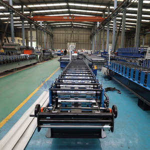 Fabricación de rodillo de metal que forma la venta caliente de acero sin costura revestimiento anterior máquina de perfil de techo - Product Image 1