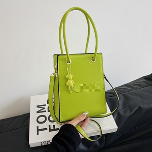 Túi đeo chéo mini màu trơn, gấp gọn được & bền, tiện dụng, có thể làm vỏ điện thoại, kèm móc khóa hình gấu, túi cầm tay màu kẹo ngọt - Product Image 1