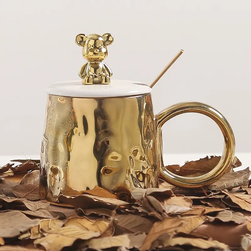 Popular Luxury Cup Set Fancy Tea Cup fine bone china Electroplating bear cup Coffee Mugs for Milk Juice Coffee