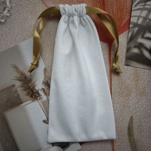 Manufacturer Wholesale Logo <b>Custom</b> Soft Velvet Cotton Packaging Bags for Necklace <b>Lipstick</b> Velvet Drawstring Gift Jewelry Bag - Product Image 6