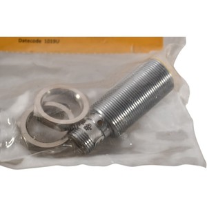 Plc New Bi8-m18-an6x-h1141 Sensor, M12 X 1, 10 to 30 Vdc, 200 Ma (max.) (<strong>opera</strong> for Warranty Product - Product Image 2