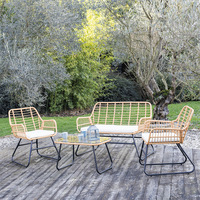 Ensemble de canapé moderne en rotin PE imperméable à rayures horizontales, en forme de U, avec structure en fer, une place, deux places, résistant aux UV, avec plateau latéral en verre trempé