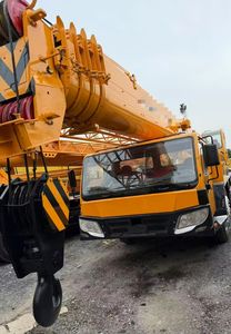 Grúa de Camión Certificada de 70 Toneladas en Venta, con Pocas Horas de Uso, Excelente Rendimiento, Caja de Cambios, Motor y Bomba, Buena Relación Calidad-Precio para Grúas Usadas - Product Image 3