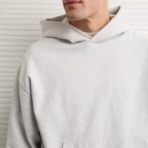 Sweat-shirt streetwear fabriqué en petite quantité, sweat-shirt de luxe pour la salle de sport, broderie légère, sweat-shirt simple pour hommes - Product Image 4