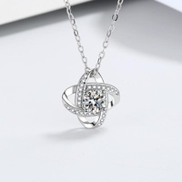 Parure de bijoux de luxe léger en argent sterling S925 avec moissanite 0,5 carat VVs1, boucles d'oreilles clous et collier pendentif, ensemble de bijoux de fiançailles, cadeaux pour femmes