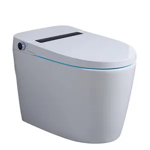 Белый фарфоровый слитный сидячий умный туалет с умным управлением для ванной комнаты