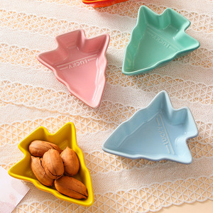 Plato <span class=keywords><strong>de</strong></span> Cerámica con Diseño Creativo Degradado para Árbol <span class=keywords><strong>de</strong></span> Navidad 2026, Plato para Aperitivos, Frutos Secos, Salsas y Postres para Restaurante y Hogar - Product Image 1